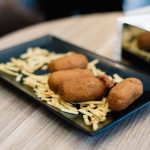 Deliciosas croquetas de berenjenas en freidora de aire