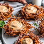 Nidos de boniato rallado con crema de anacardos